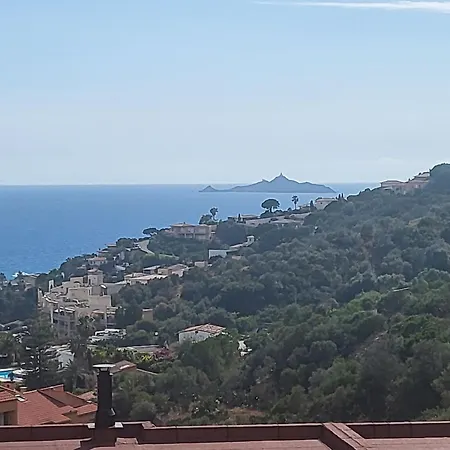 Appartement T2 Vue Sur Les Sanguinaires Ajaccio (Corsica)